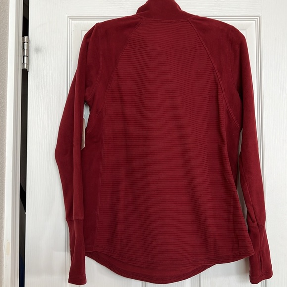 St. John’s Bay Long sleeve scoop neck fleece quarter zip - Picture 5 of 5